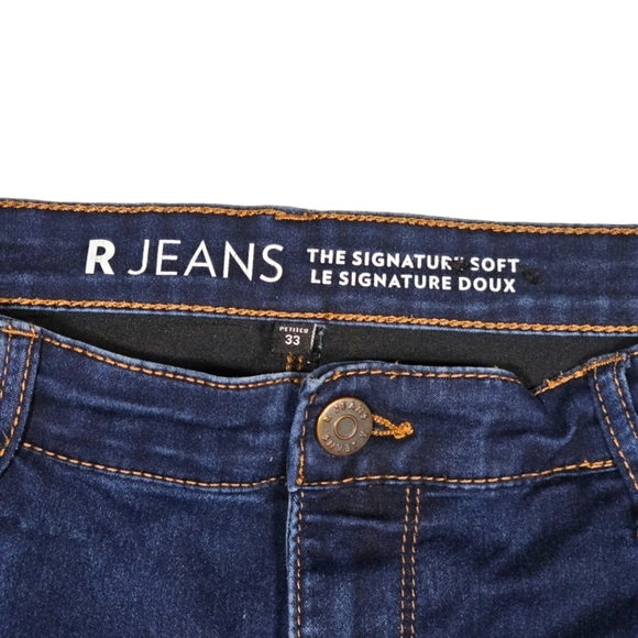 R Jeans Signature Soft Jeans Midrise Petite Size 33 Dark Blue Crop - Picture 3 of 3